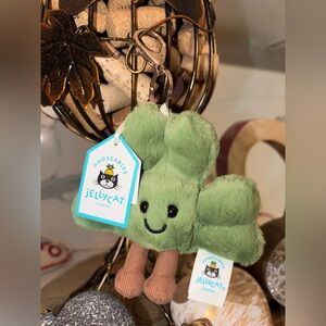 SOLD DO NOT BUY Jellycat Amuseables Siofra Shamrock Bag Charm